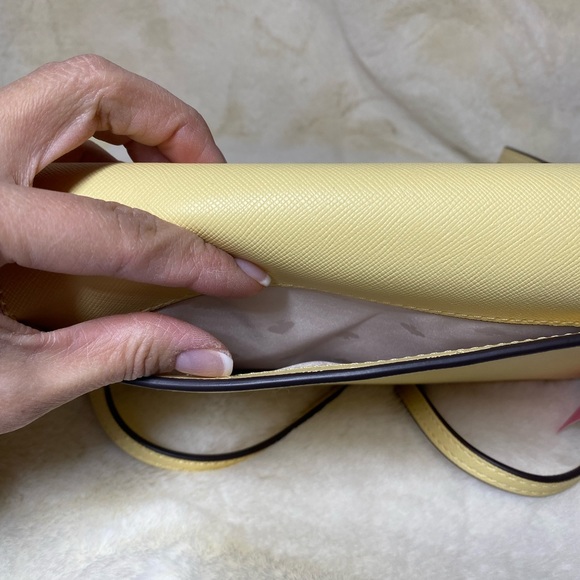 NWT! Kate Spade Dana Wallet Butter - Picture 3 of 7